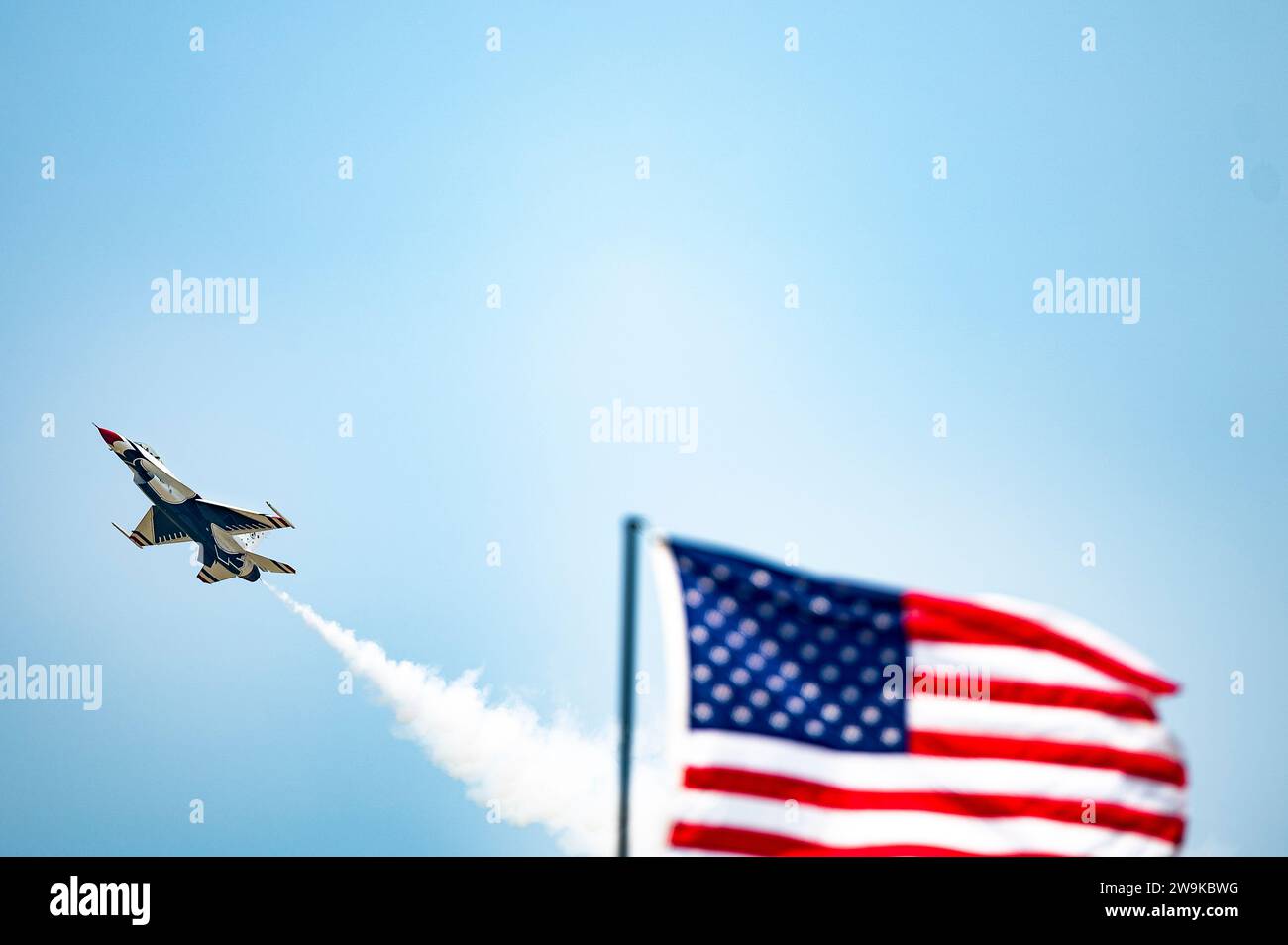 The U.S. Air Force Air Demonstration Squadron “Thunderbirds” perform