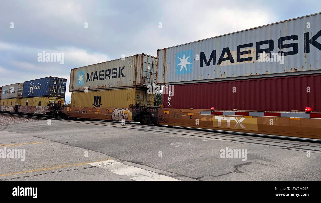 EMPORIA, KANSAS, USA DECEMBER 28, 2023 A Burlington Northern Santa Fe