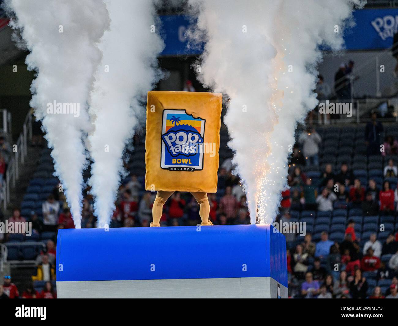 Orlando, FL, USA. 28th Dec, 2023. Strawberry PopTart Bowl mascot