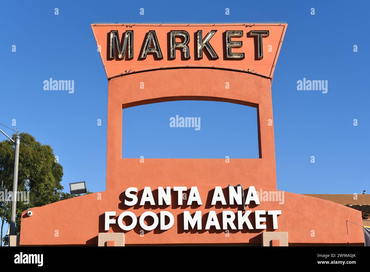 SANTA ANA, CALIFORNIA - 25 DEC 2023: Sign atop the Santa Ana Food MArket on 1st Street. Stock Photo