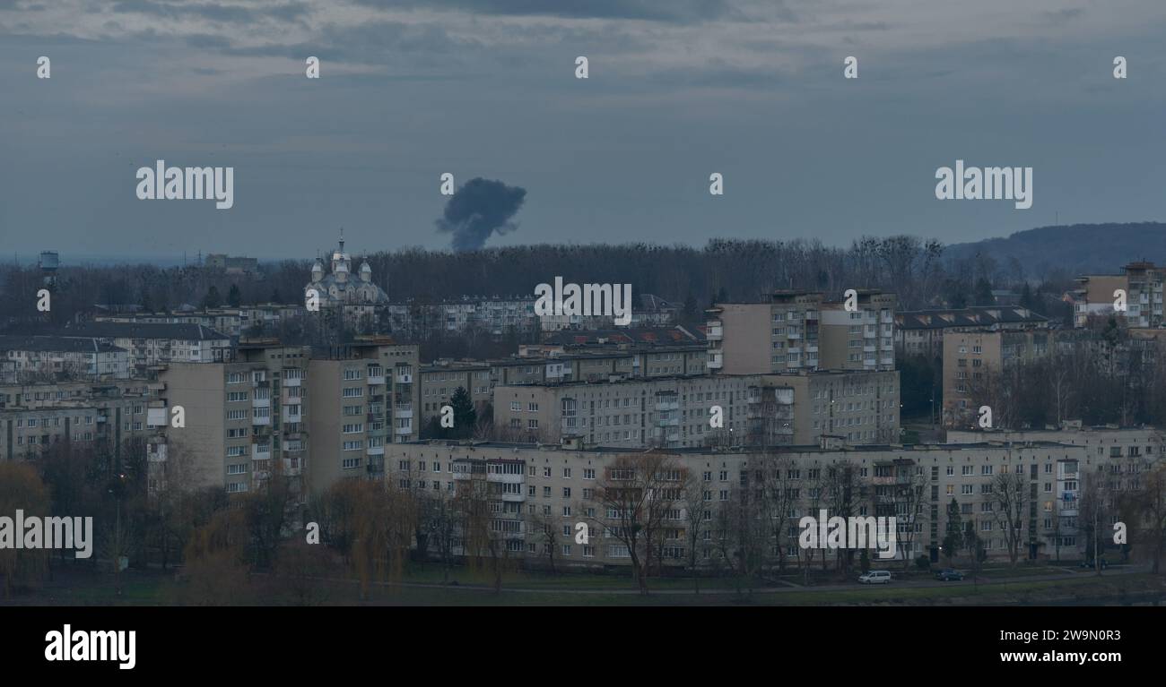 Ukraine High Rises Novyi Rozdil, Lviv, Ukraine. 29th Dec, 2023. The smoke rises from the ...