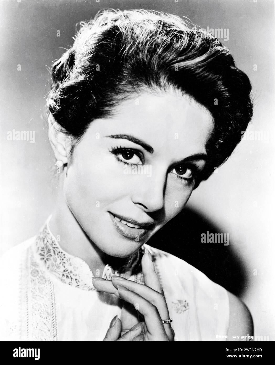 DANA WYNTER actress Stock Photo - Alamy