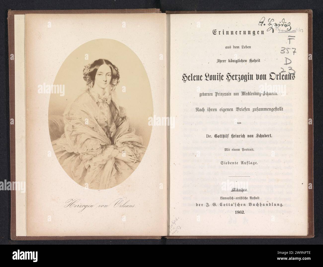 Photo production of a painting, representing a portrait of Helene Luise