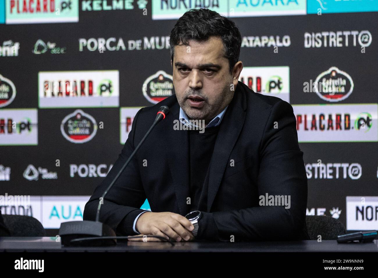 Estadio do Bessa XXI, Oporto, Portugal. 29 December, 2023. Pictured left to right, Vitor Murta at the Introduction of the new coach of BOAVISTA FC, Ricardo Paiva. Credit: Victor Sousa/Alamy Live News Stock Photo