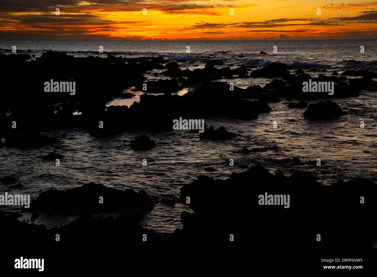 Tidepool sunset, Holoholokai Beach Park, Mauna Lani, Hawaii Stock Photo