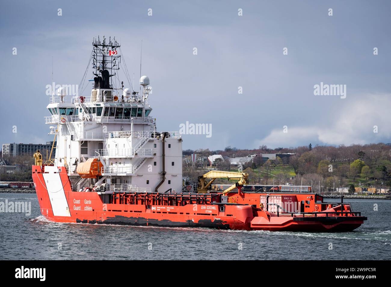 Canadian Coast Guard icebreaker CCGS Jean Goodwill returning to Halifax