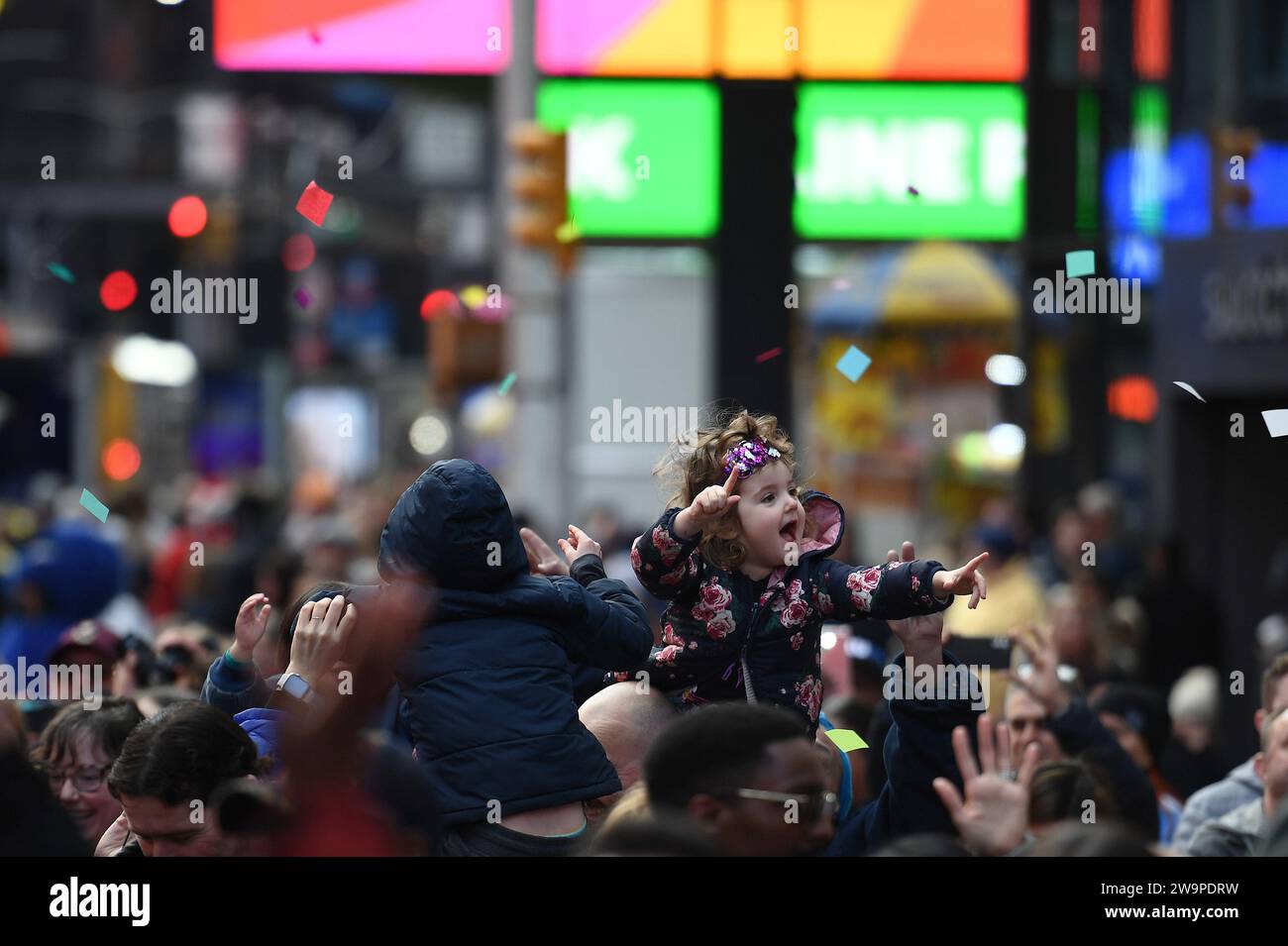 New York, USA. 29th Dec, 2023. Cassidy, 4, reaches for floating