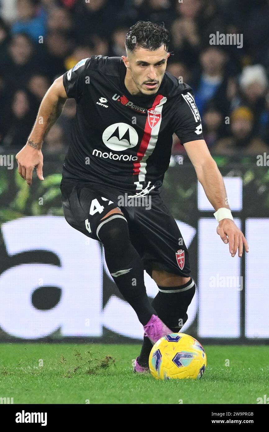 Naples, Italy. 29th Dec, 2023. Giorgio Cittadini of AC Monza in action during Serie A between SSC Napoli vs AC Monza at Diego Armando Maradona Stadium Credit: Independent Photo Agency/Alamy Live News Stock Photo