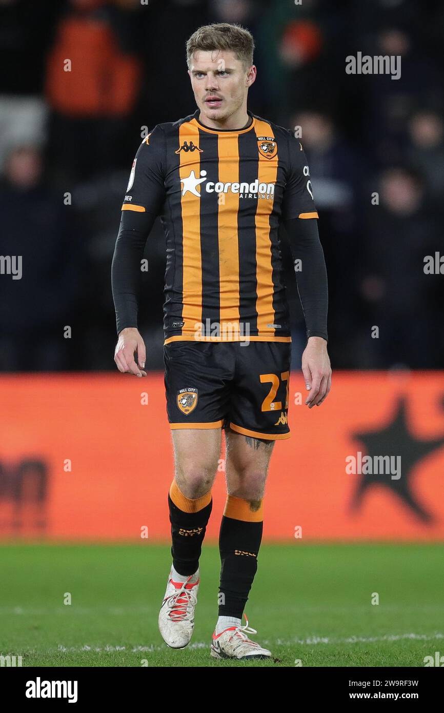 Regan Slater 27 of Hull City during the Sky Bet Championship match