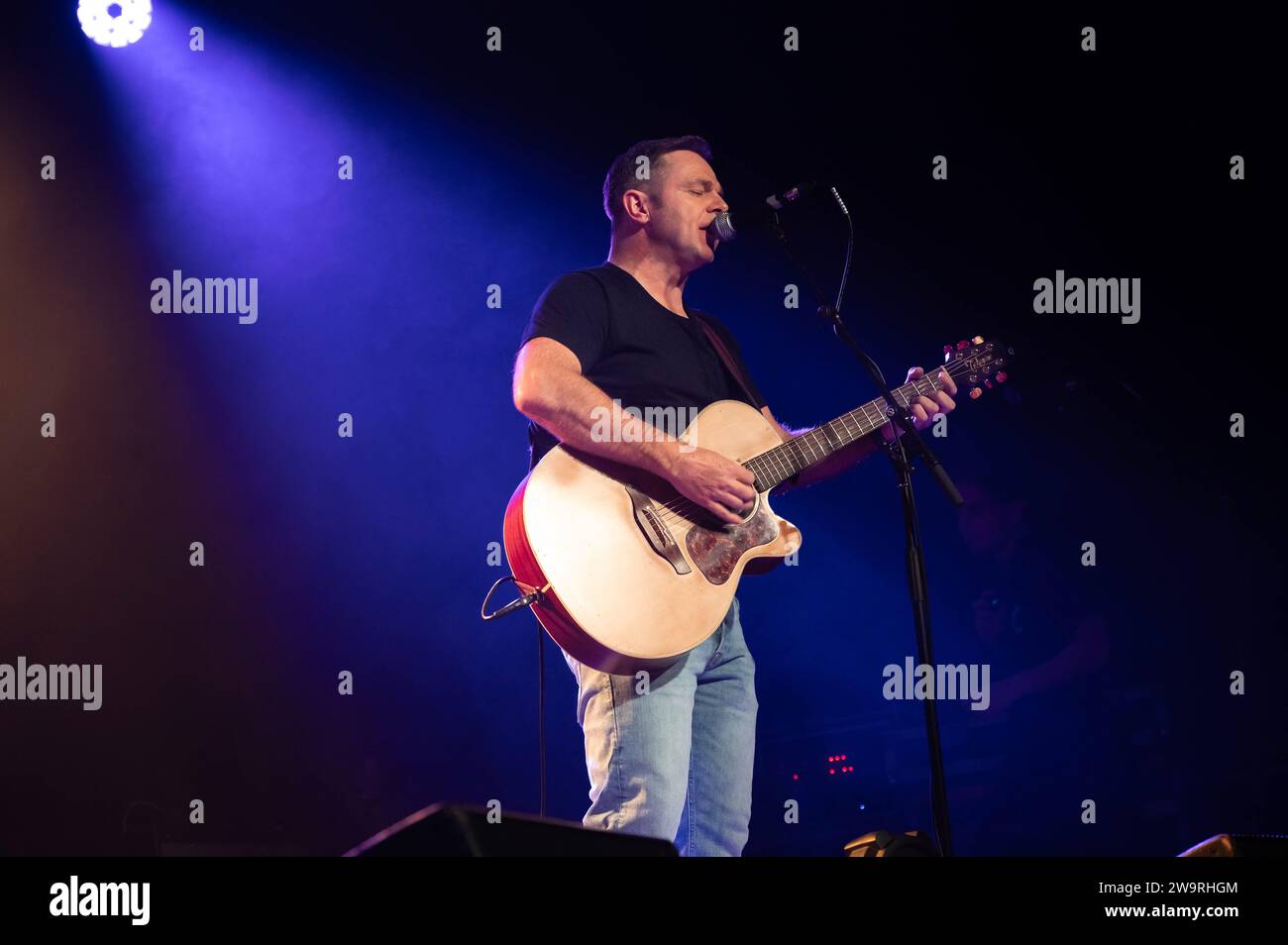 Photographs The Dazes performing at SWG3 Glasgow on the 23rd December 