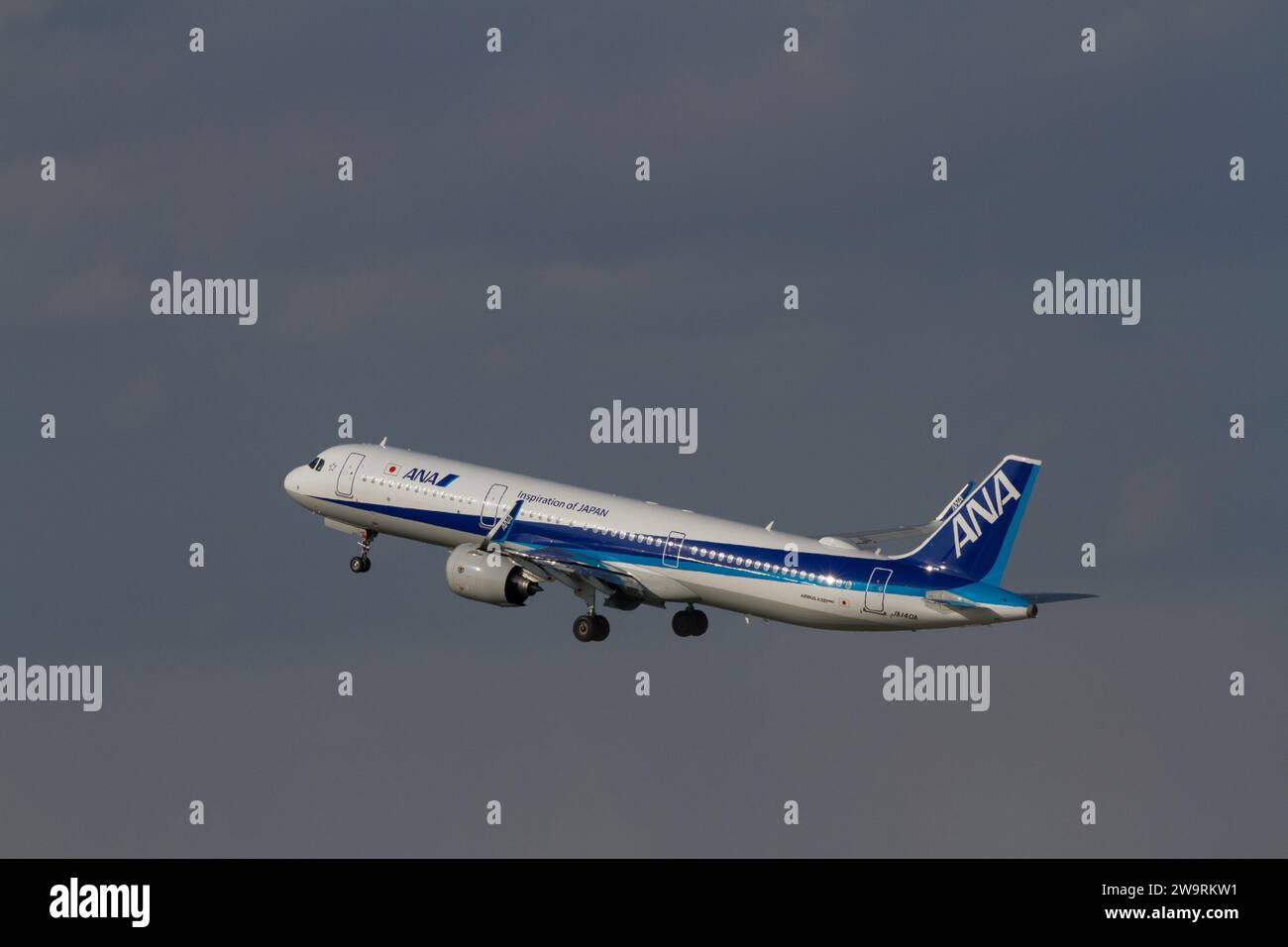 All Nippon Airways (ANA) Airbus A321 NEO taxiing at Tokyo Haneda