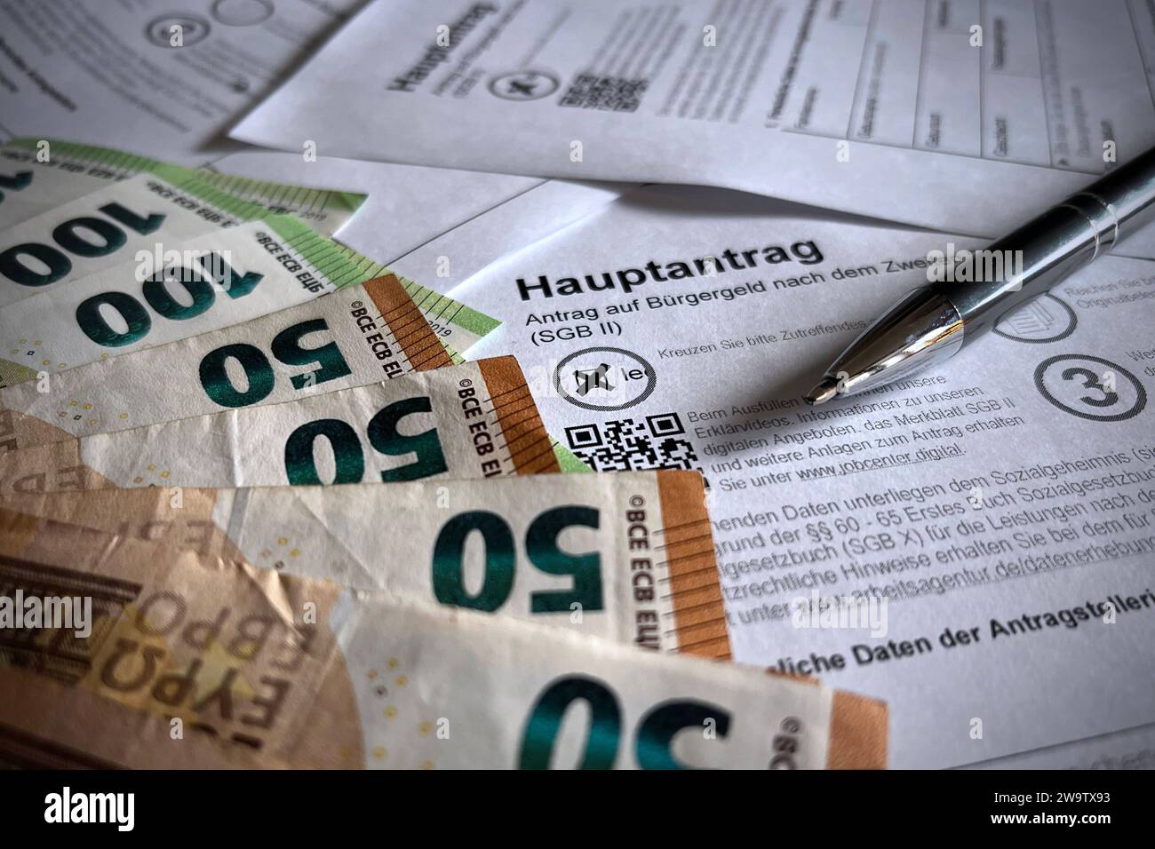 jobsuche nach studium bürgergeld