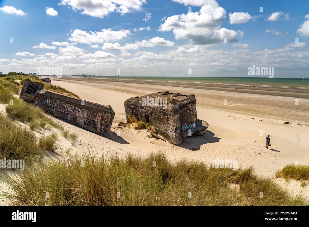 Weltkriegs Bunker am Strand von Leffrinckoucke an der Côte d’Opale oder