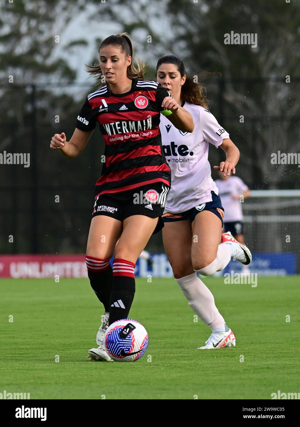 Rooty Hills, Australia. 30th Dec, 2023. Amy Bianca Harrison (L) of