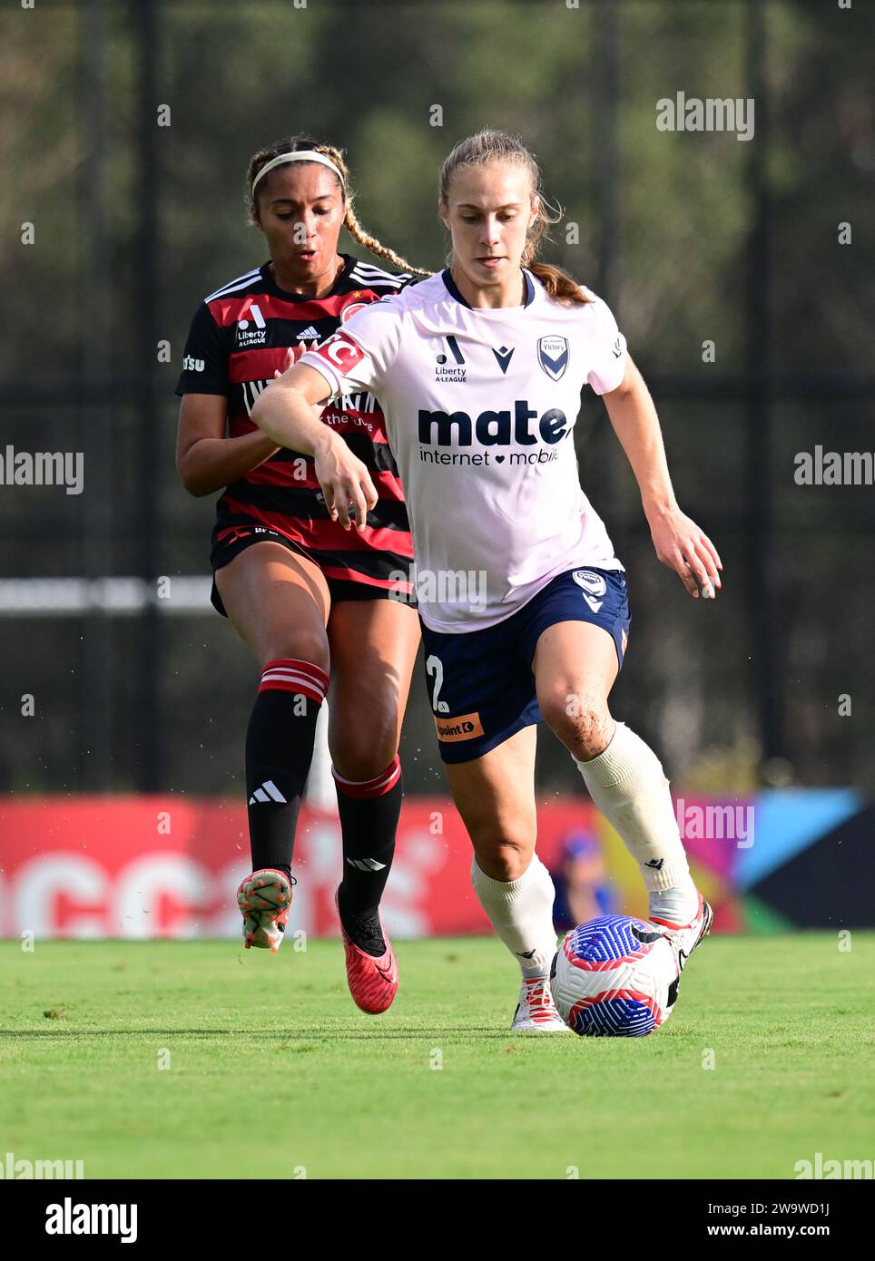 Rooty Hills, Australia. 30th Dec, 2023. Maliah Morris (L) of Western