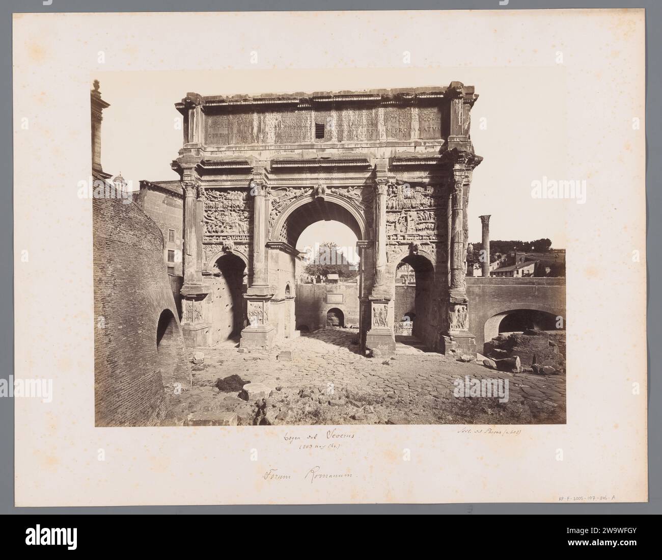 Boog of Septimius Severus, Forum Romanum, Rome; On the back nine ...