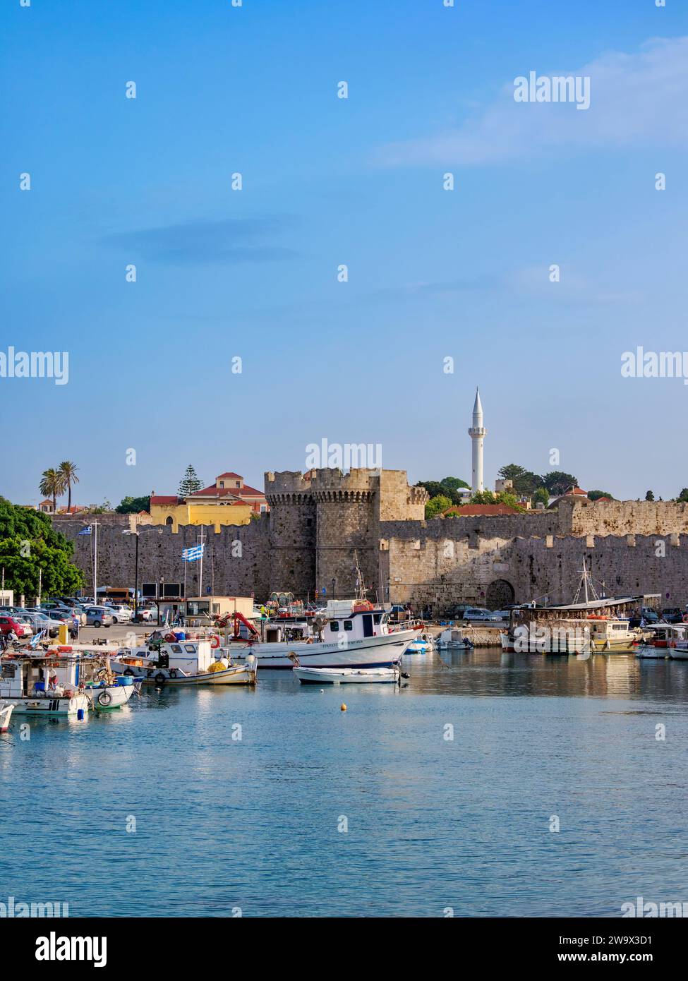 Pretty Rhodes Kolona Harbour, Medieval Old Town, Rhodes City, Rhodes Island ...