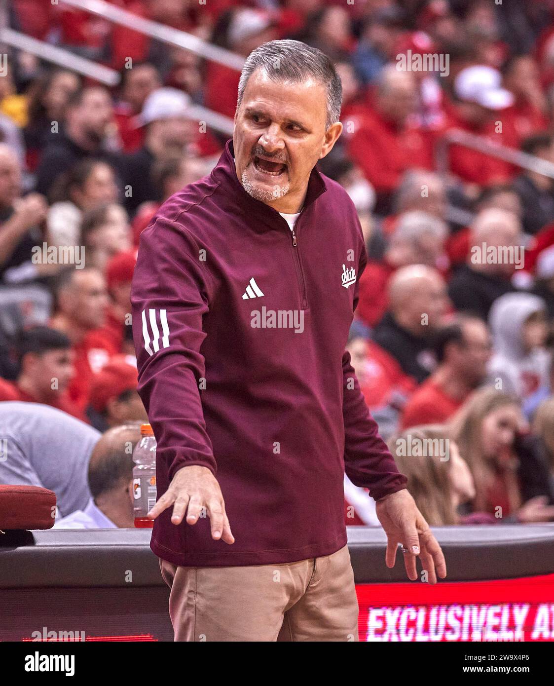 mississippi-state-bulldogs-head-coach-chris-jans-during-the-gotham