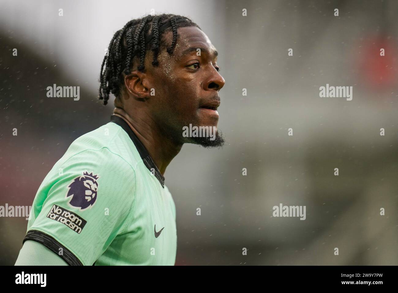 Luton, UK. 30th Dec, 2023. Axel Disasi (2) of Chelsea during the Premier League match between Luton Town and Chelsea at Kenilworth Road, Luton, England on 30 December 2023. Photo by David Horn. Credit: PRiME Media Images/Alamy Live News Stock Photo