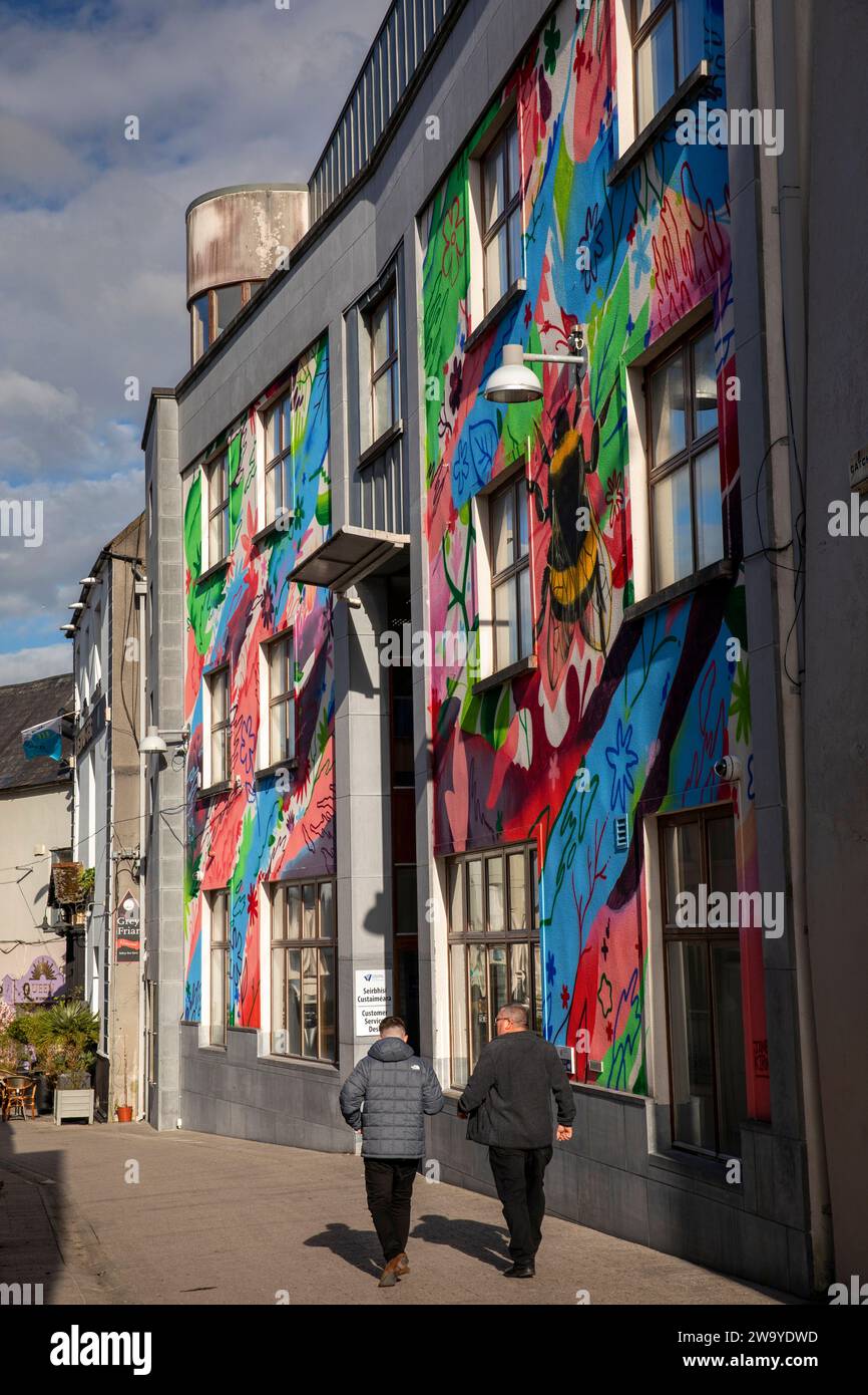 Baileys new street hires stock photography and images Alamy