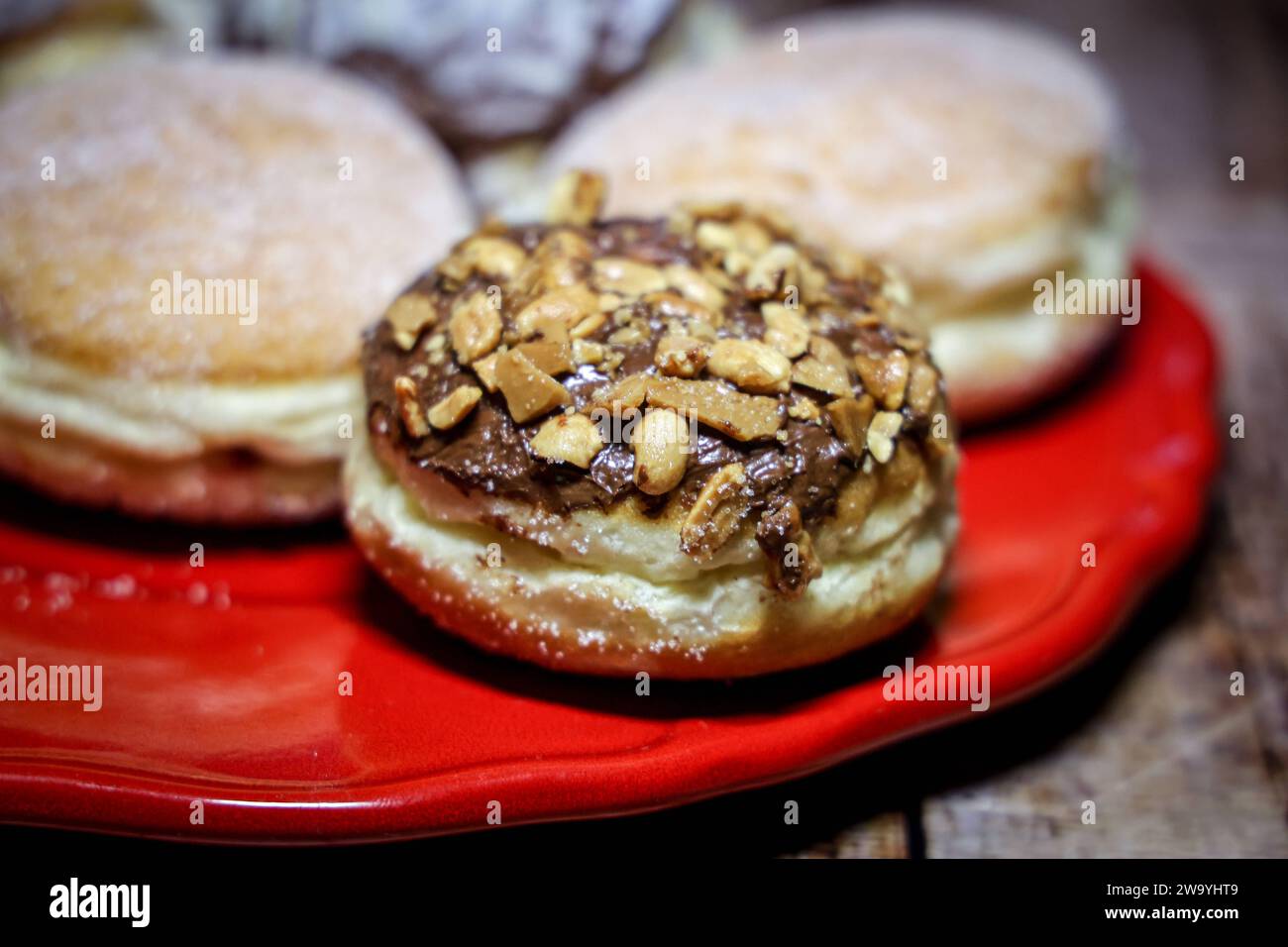 Teller mit Berliner Pfannkuchen, Berliner, Berliner Ballen, Kreppel ...