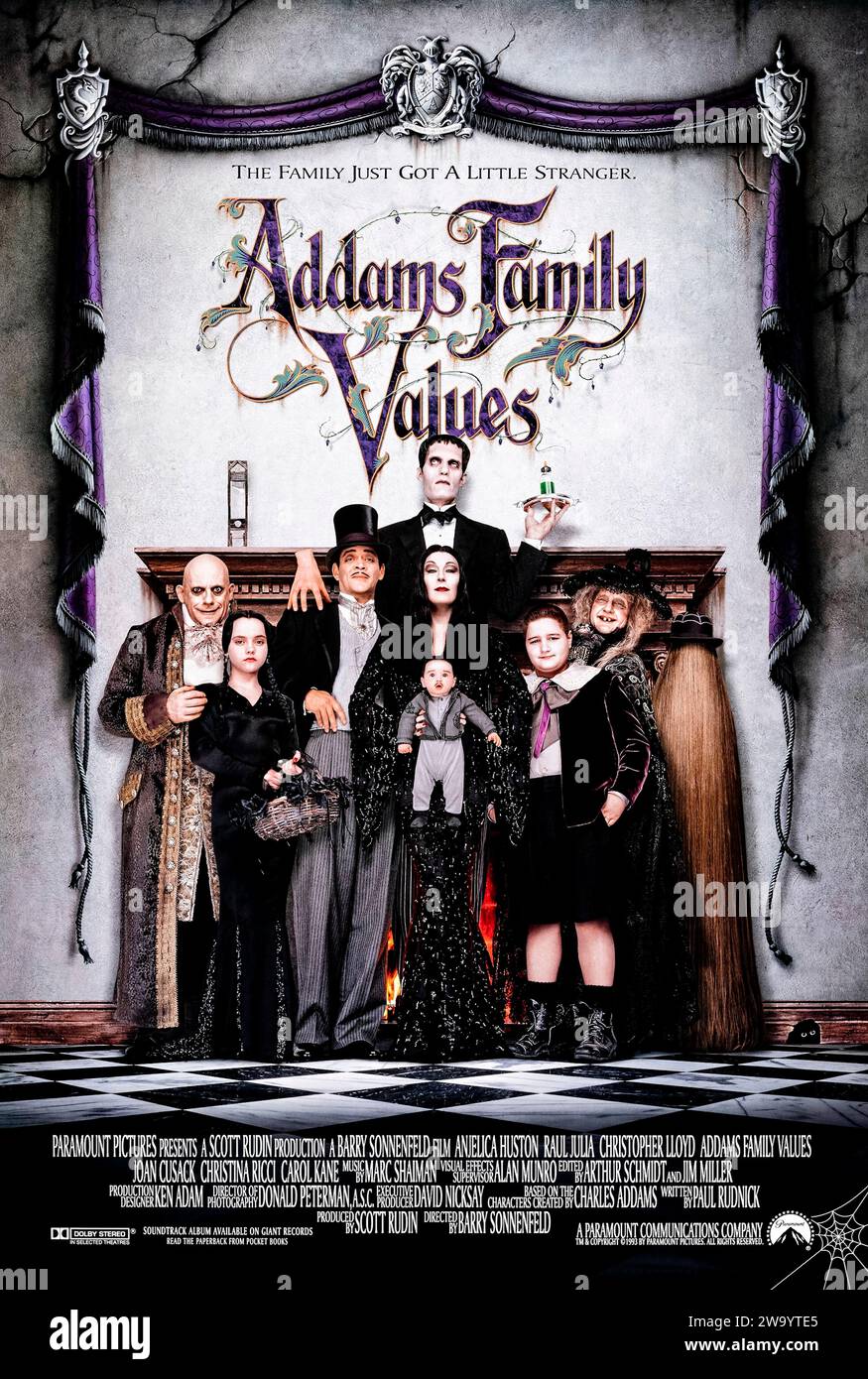 Addams Family Values (1993) directed by Barry Sonnenfeld and starring Anjelica Huston, Raul Julia and Christopher Lloyd. Charles Addams' much loved characters return in this sequel about the Addams Family trying  to rescue their beloved Uncle Fester from his gold-digging new love, a black widow named Debbie.  Photograph of an original 1993 US one sheet poster ***EDITORIAL USE ONLY***. Credit: BFA / Paramount Pictures Stock Photo