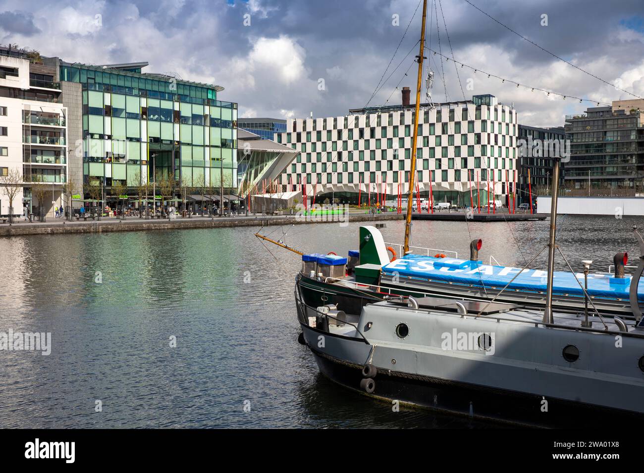Ireland, Dublin, offices and apartments on Gallery Quay across Grand Canal Basin Stock Photo
