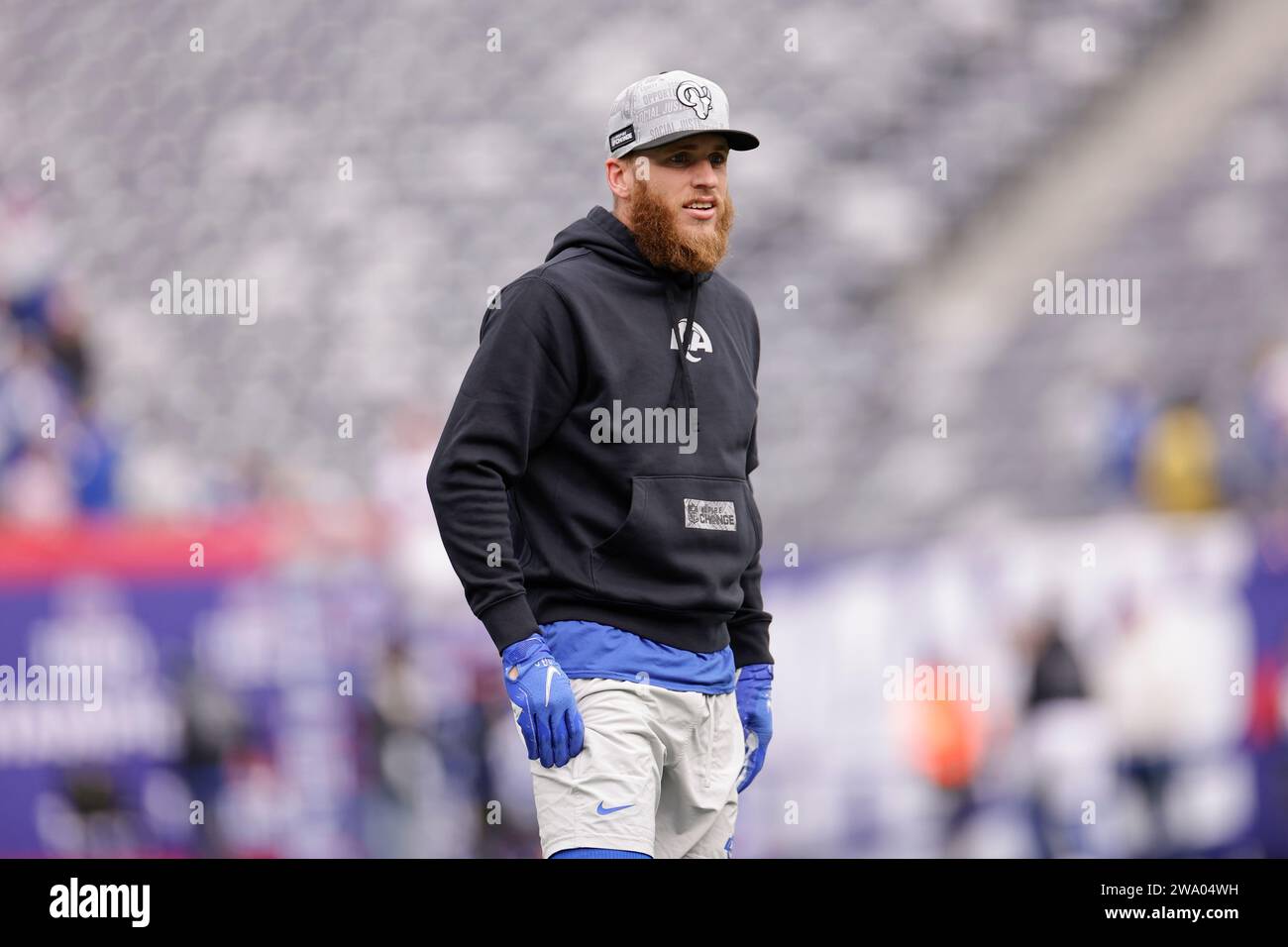 Los Angeles Rams wide receiver Cooper Kupp (10) practices before an NFL