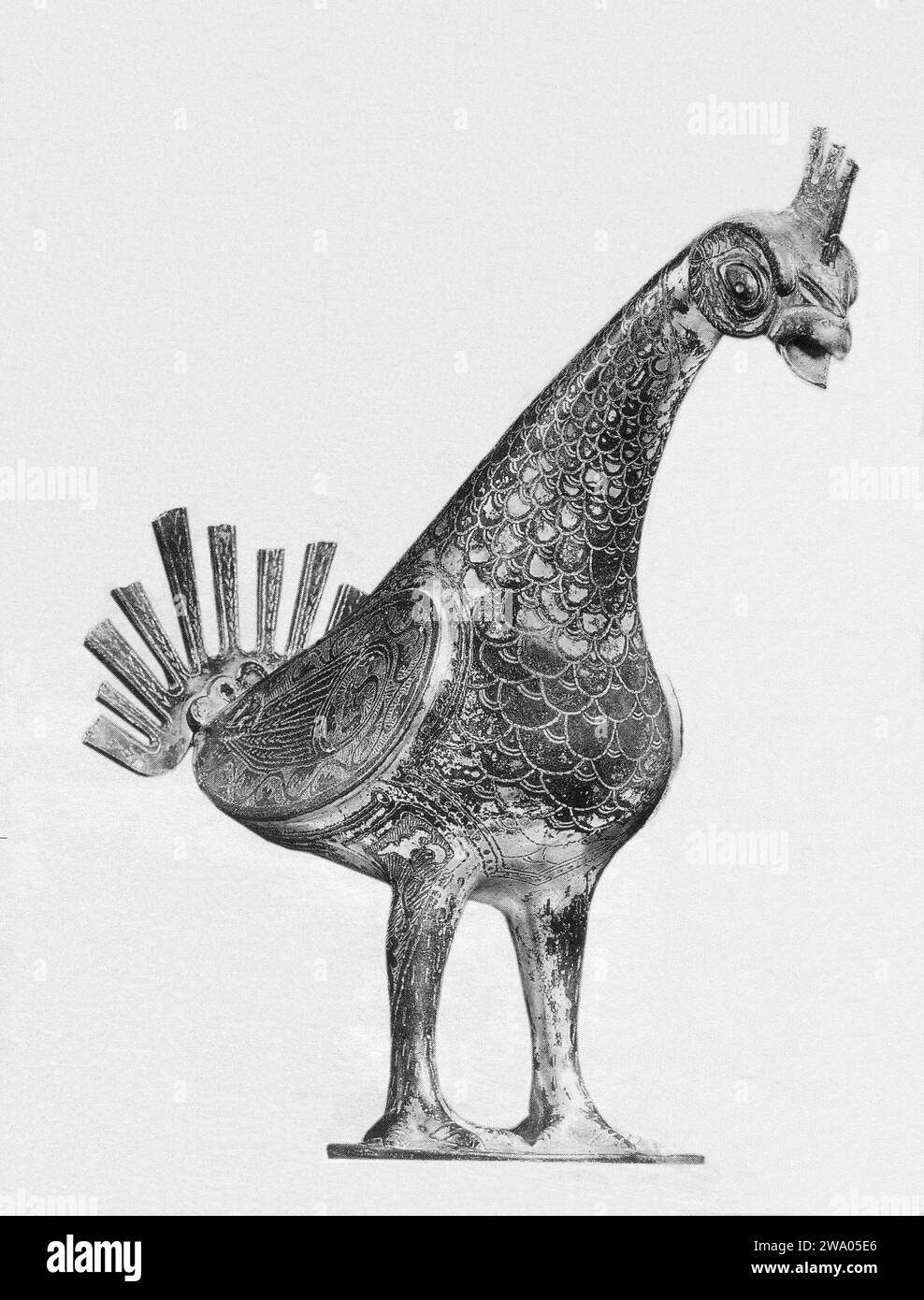 R GALLO DORADO PROCEDENTE DE UNA FUENTE DEL PALACIO DE MEDINA AZAHARA