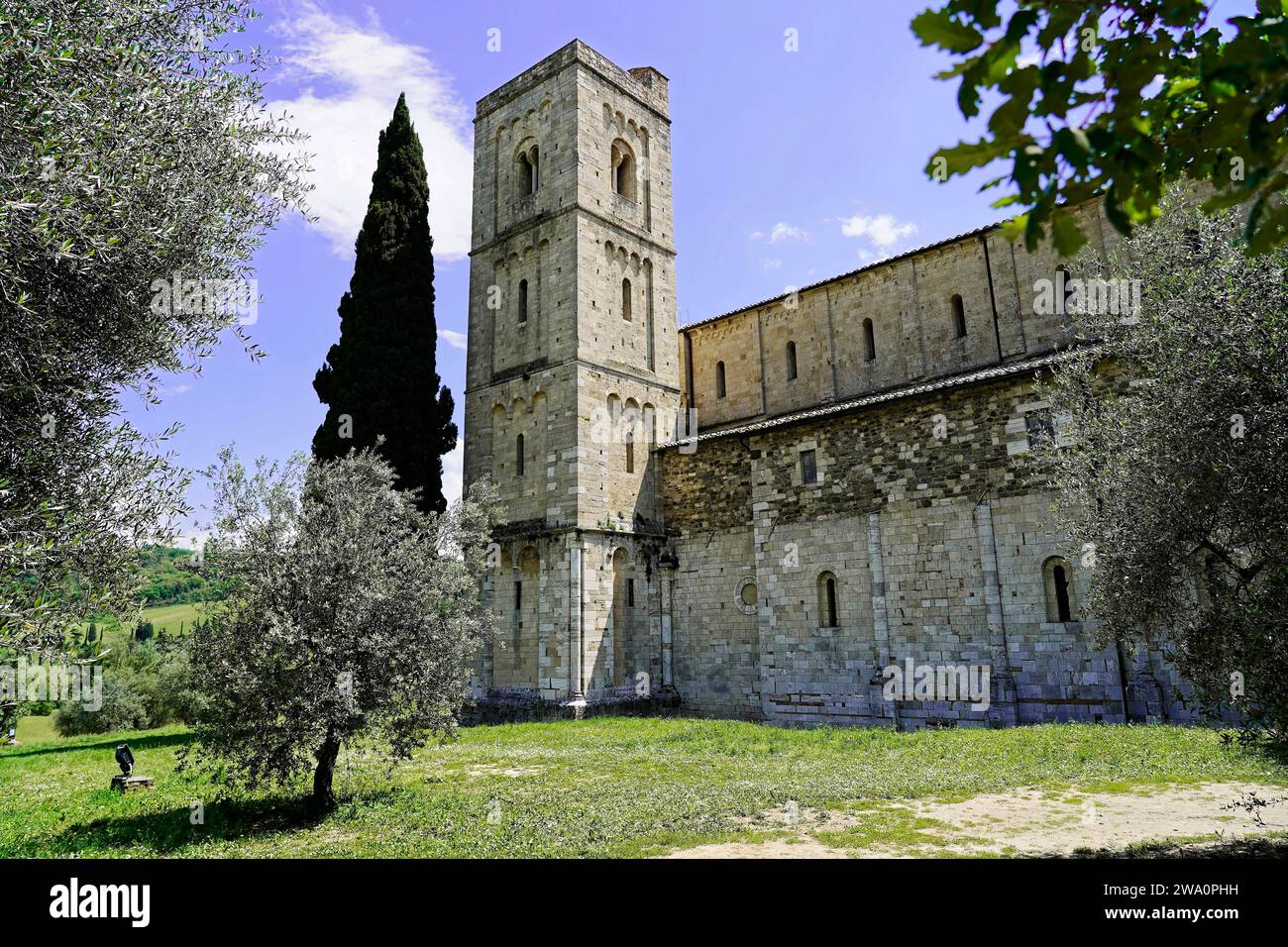 Abbey church Abbazia di Sant'Antimo, near Montalcino, Province of Siena, Tuscany, Italy, Europe Stock Photo