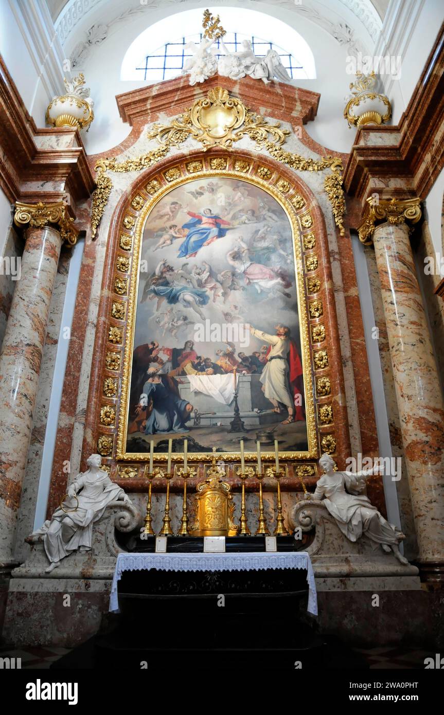 Side altar, Karlskirche, 1716-1736, Vienna, Austria, Europe Stock Photo