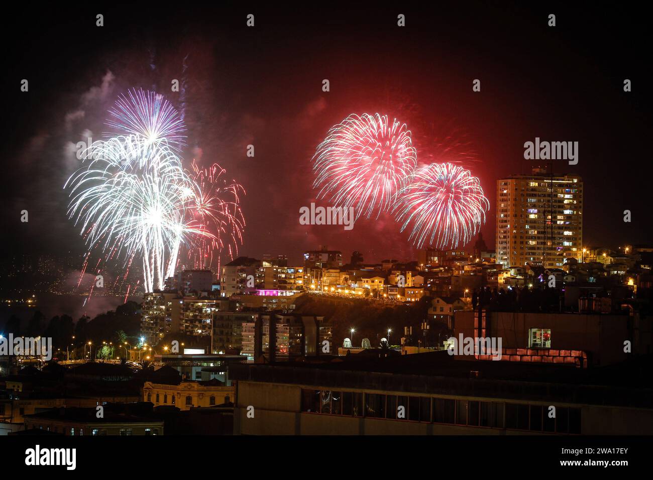 Valparaiso, Chile. 01st Jan, 2024. Fireworks illuminate the coast of