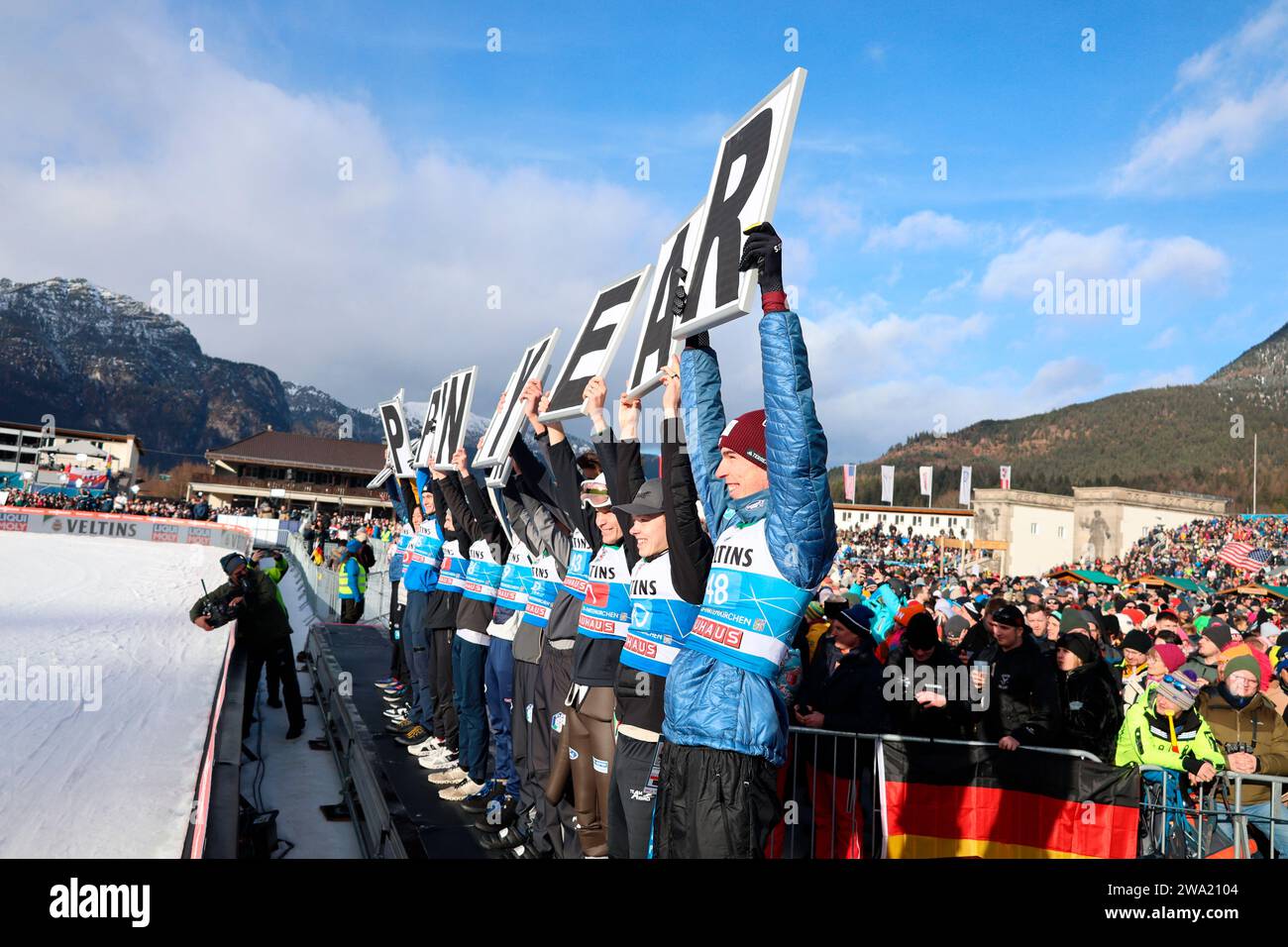Garmisch Partenkirchen, Deutschland. 01st Jan, 2024. Es kann losgehen