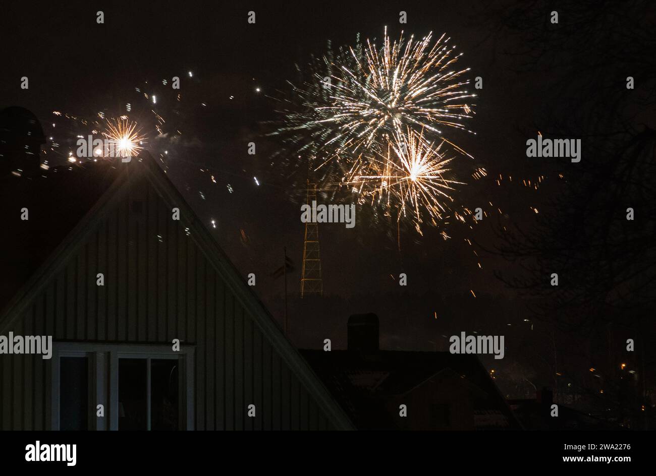Motala, Sweden. 1st, January, 2024. Fireworks in a residential area during New Year's Eve, Motala, Sweden. Credit: Jeppe Gustafsson/Alamy Live News Stock Photo