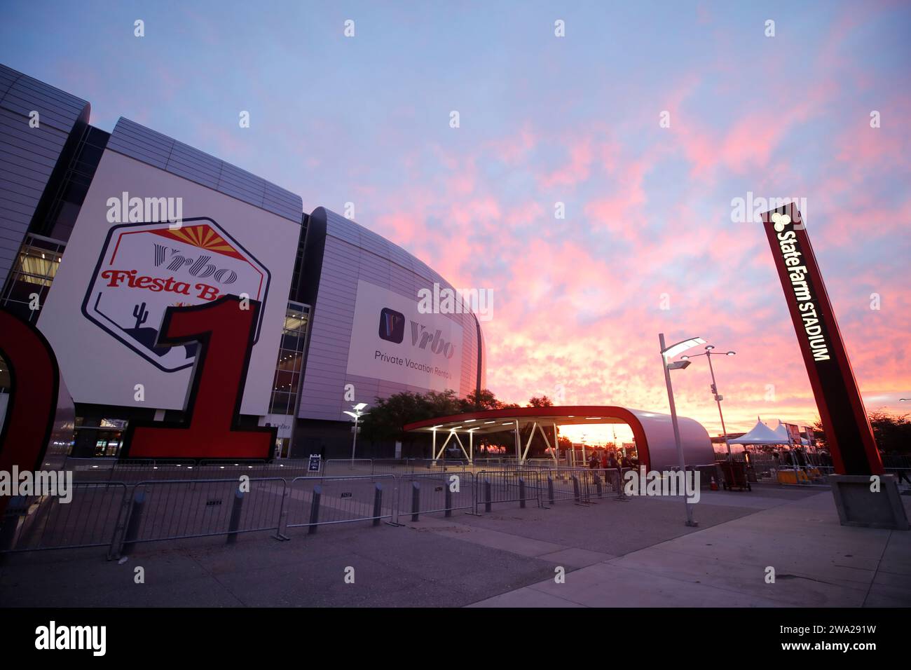 January 1, 2024: durning the 2024 NCAA football Vrbo Fiesta Bowl at State Farm Stadium in Glendale, Arizona. ...Michael Cazares/CSM. Stock Photo