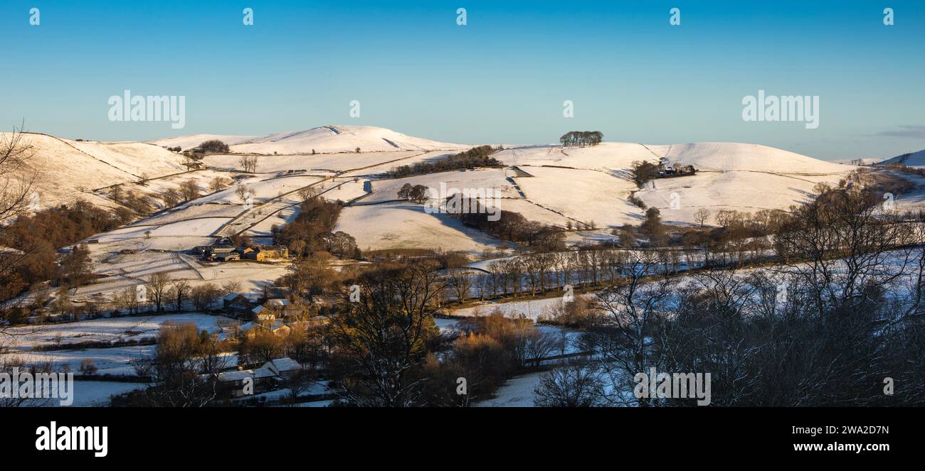 UK, England, Cheshire, Rainow, winter, Rainowlow and Blaze Hill in snow, panoramic Stock Photo