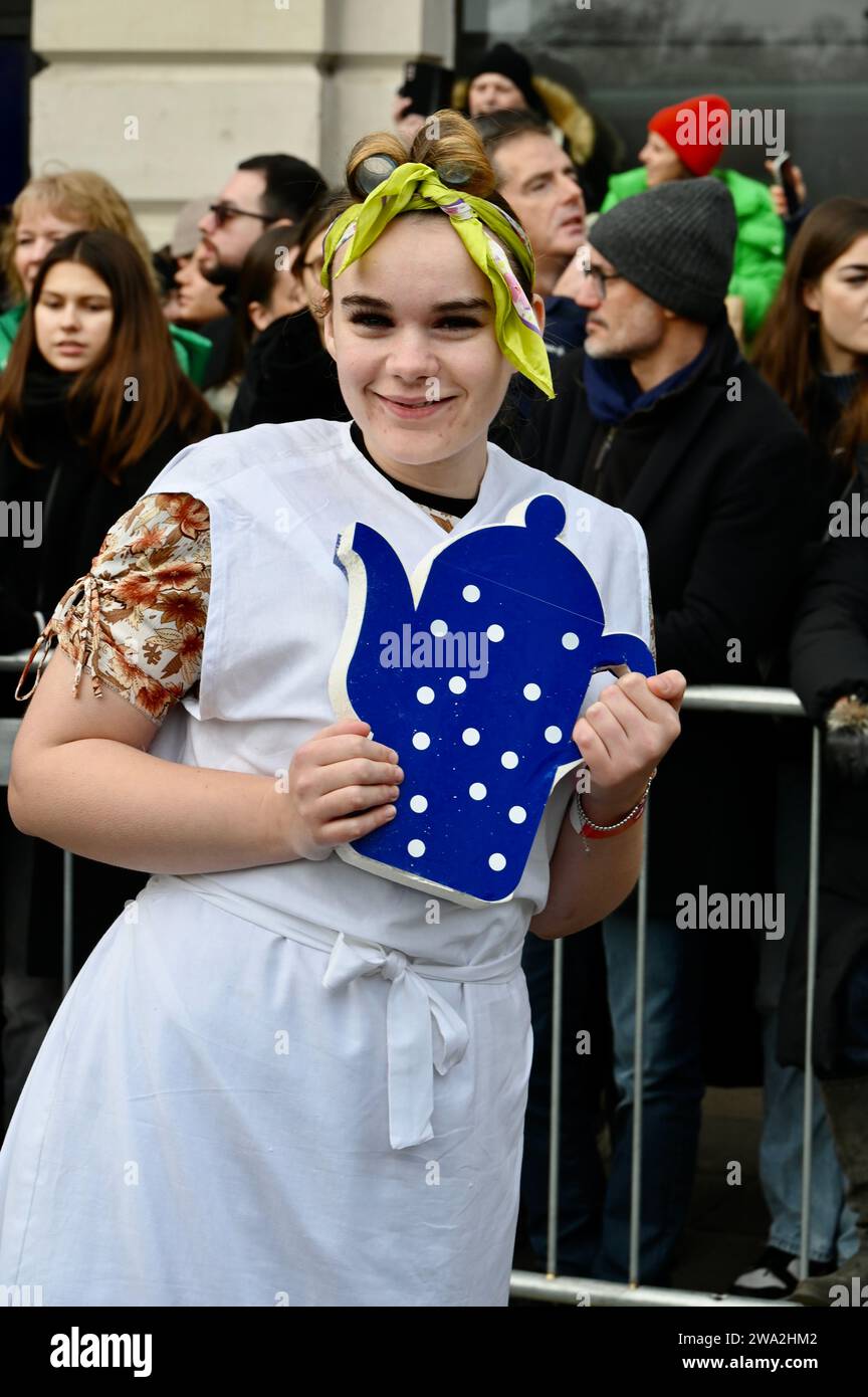 London, UK. Crowds gathered in Central London on 01.01.2024 to view the