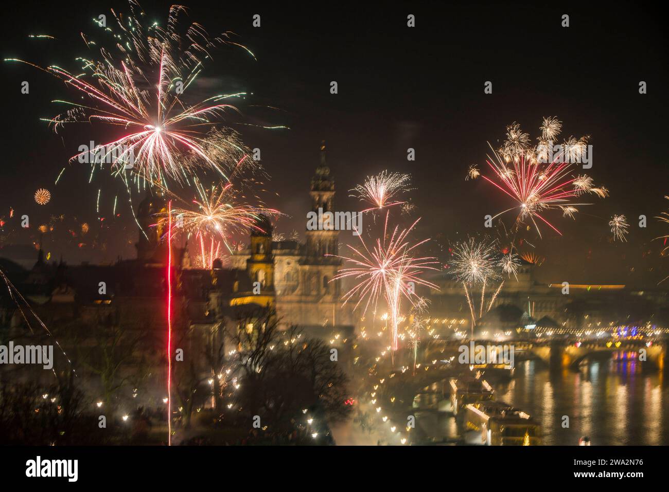feuerwerk in der nähe heute