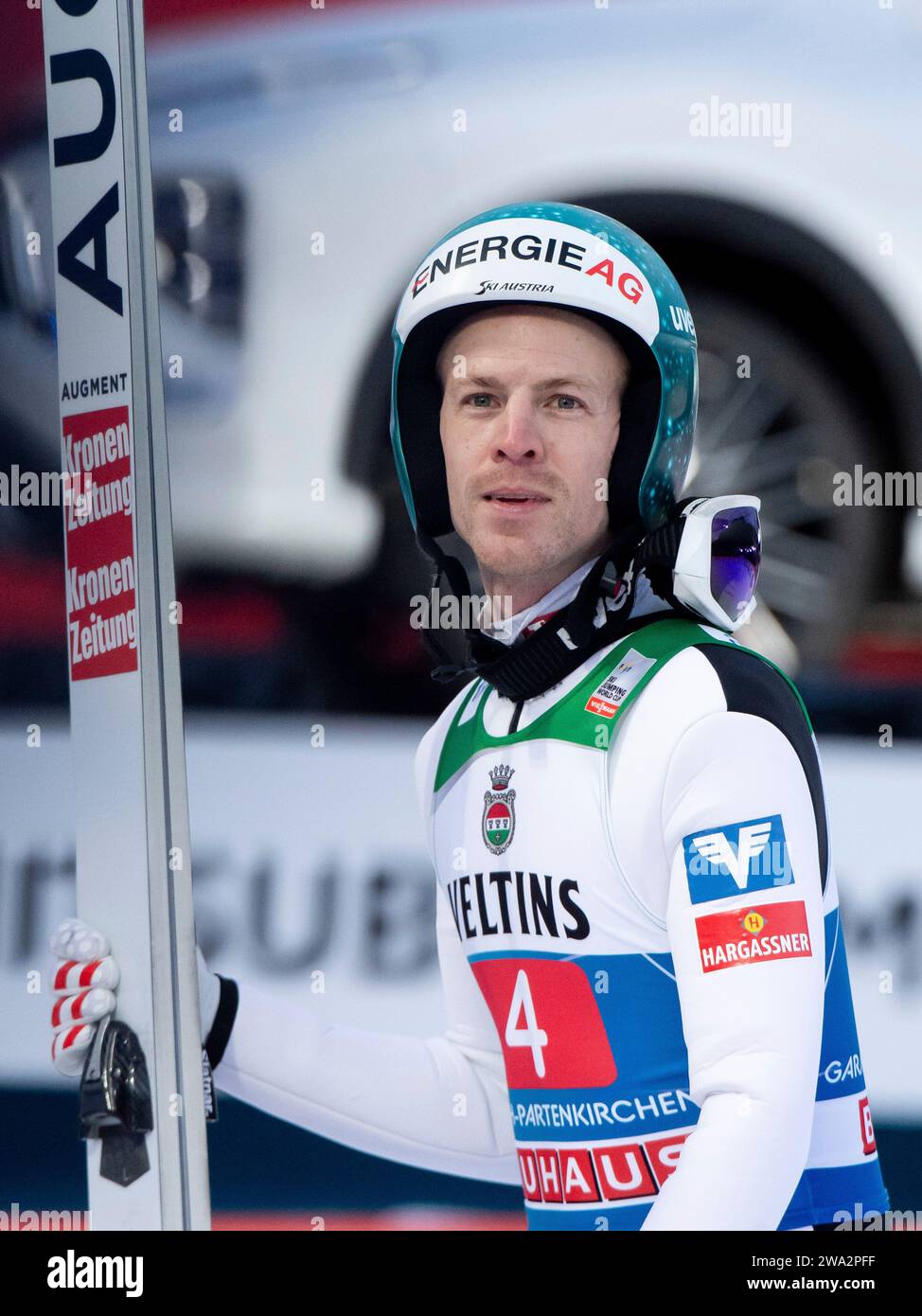 Michael Hayboeck (Oesterreich) im Ziel, GER, Neujahrsspringen, 72
