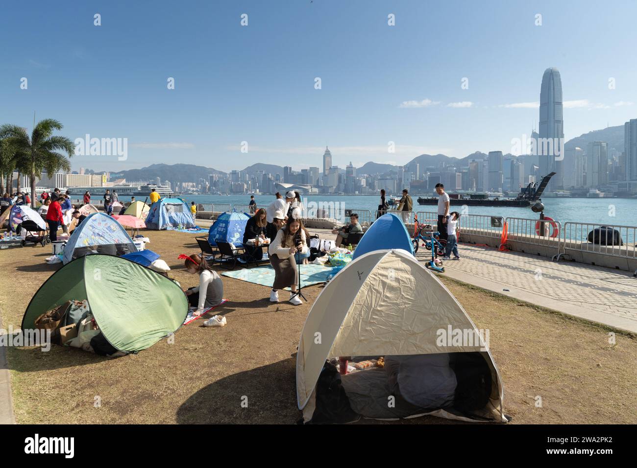 West kowloon waterfront park hong kong hi-res stock photography and ...