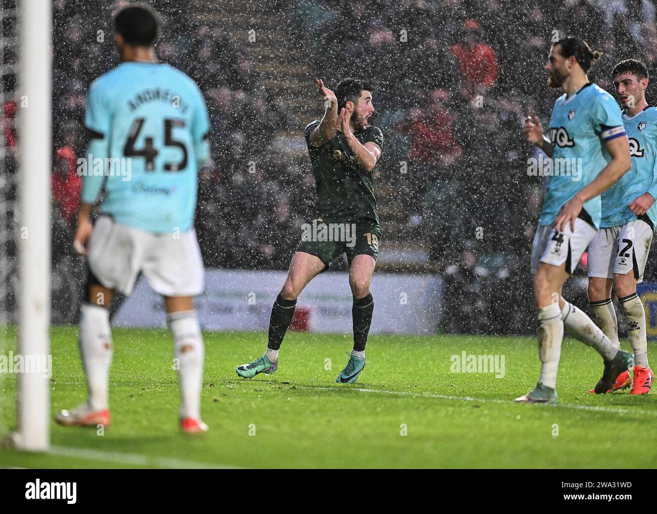 Home of handball hi-res stock photography and images - Alamy