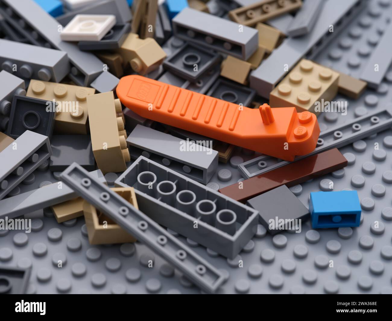 Pink lego brick hi-res stock photography and images - Alamy