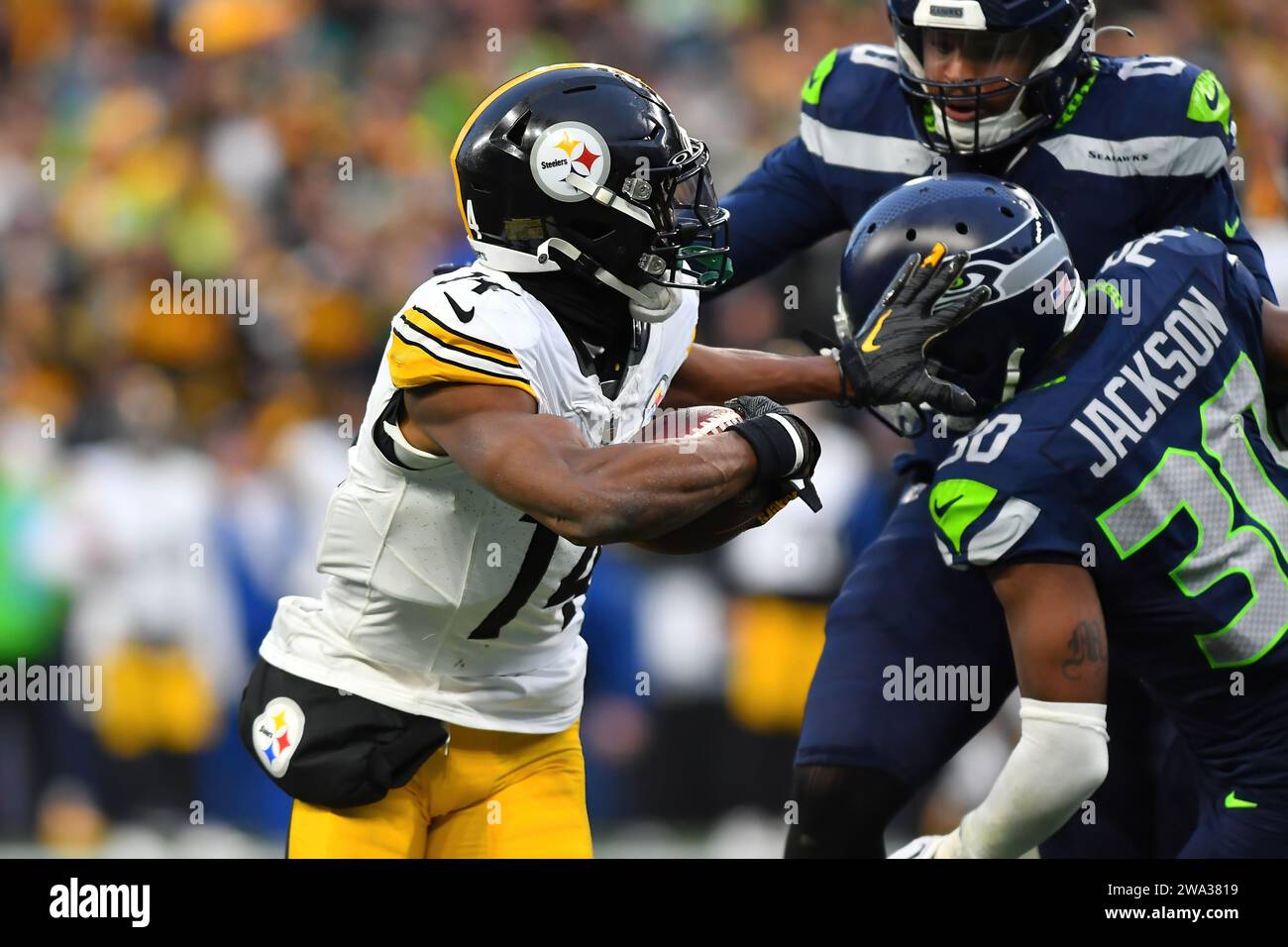 Seattle, WA, USA. 31st Dec, 2023. Pittsburgh Steelers wide receiver Pickens (14) stiff