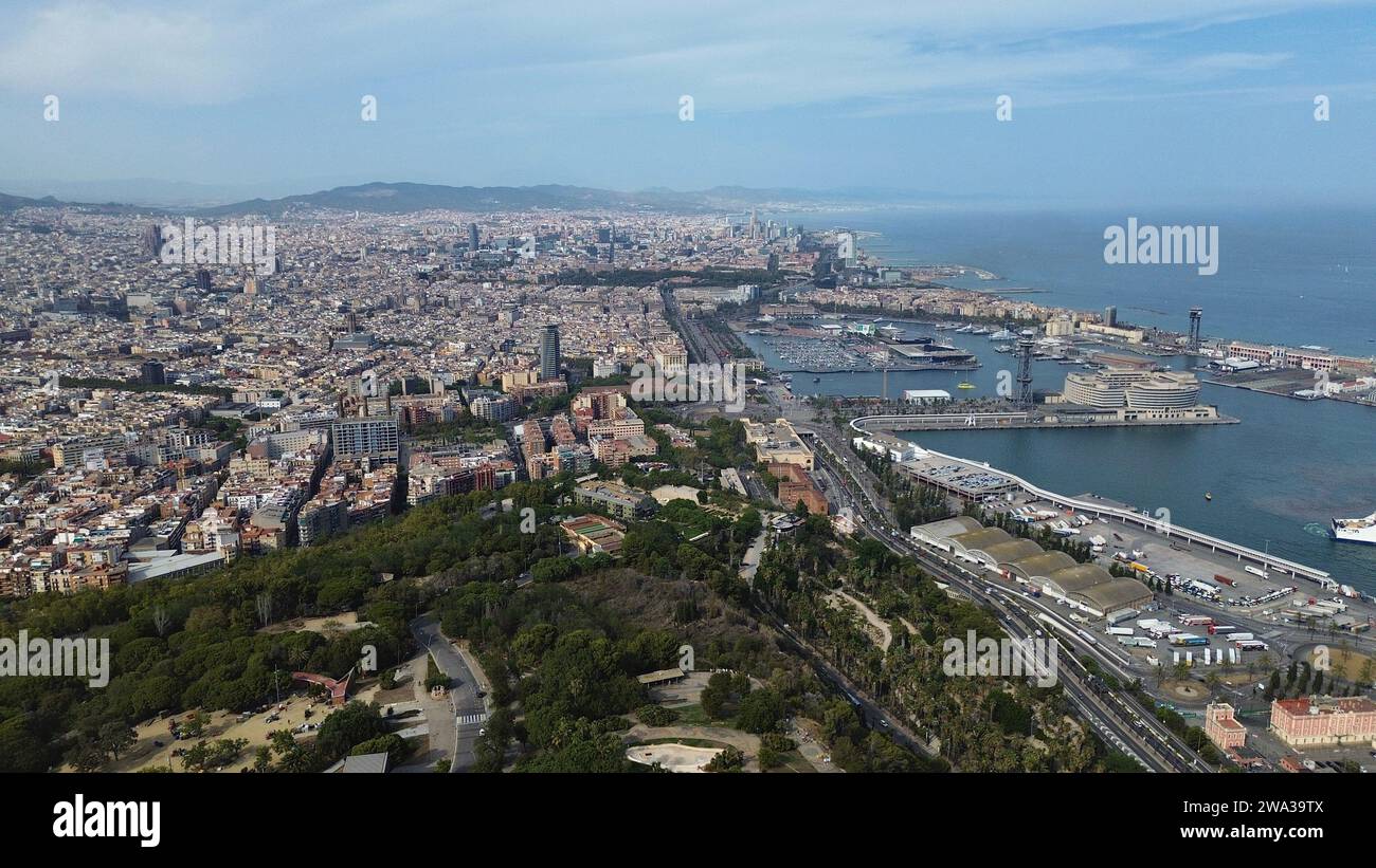 Barcelona 4k hi-res stock photography and images - Alamy