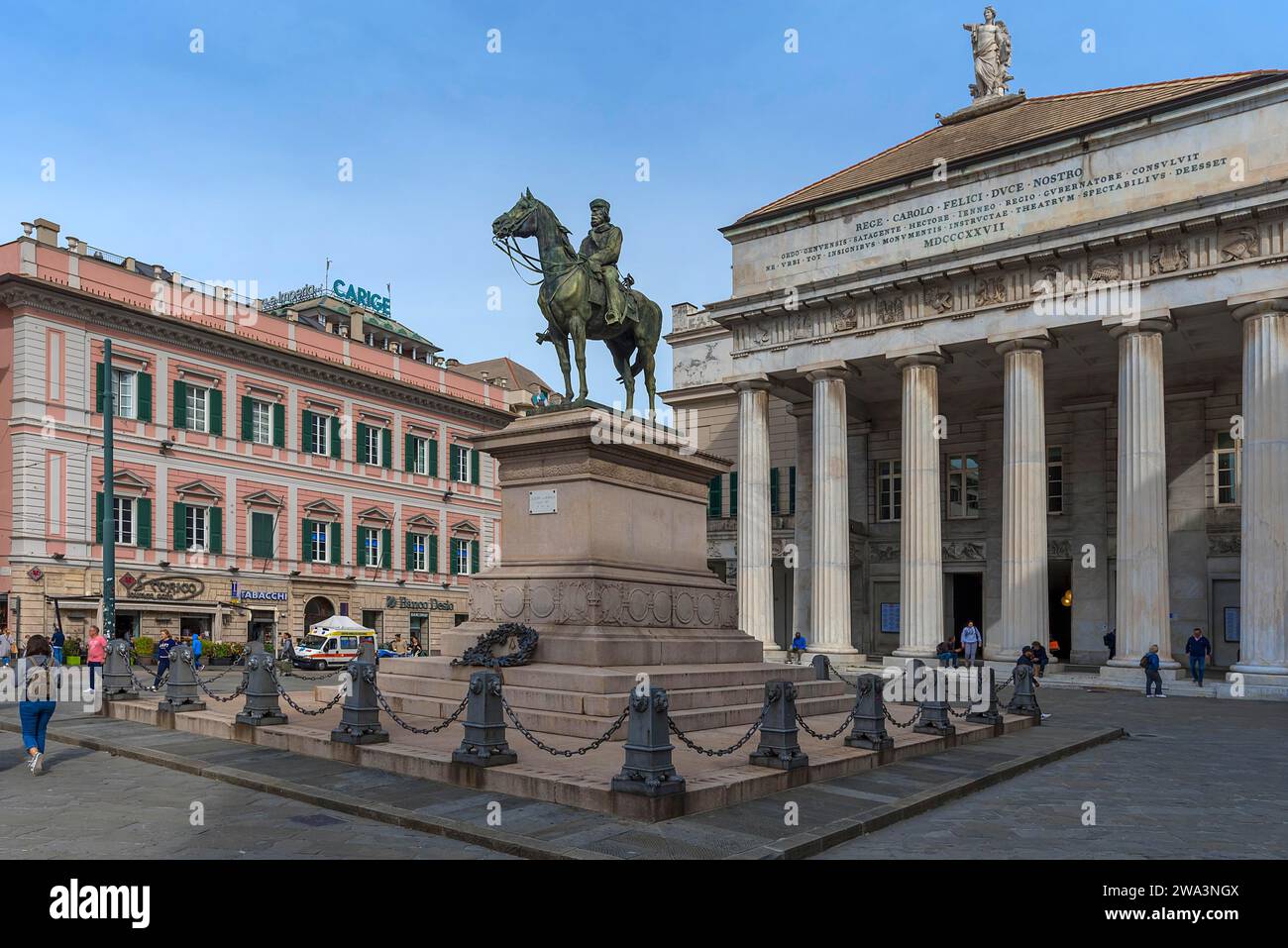 Monument to Giuseppe Garibaldi, 1807 to 1882, Italian freedom fighter, right Library of the Ligurian Society for Local History, Genoa, Italy, Europe Stock Photo