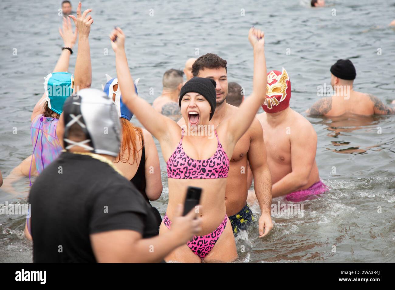 Canada. 01st Jan, 2024. VANCOUVER, BRITISH COLUMBIA - JAN 01: Participants plunge in the frigid waters.People participate in the annual New Years Day Polar Bear in Port Moody, British Columbia, on Monday, January 1st, 2024. (Photo by Tomaz Jr/PxImages) Credit: Px Images/Alamy Live News Stock Photo