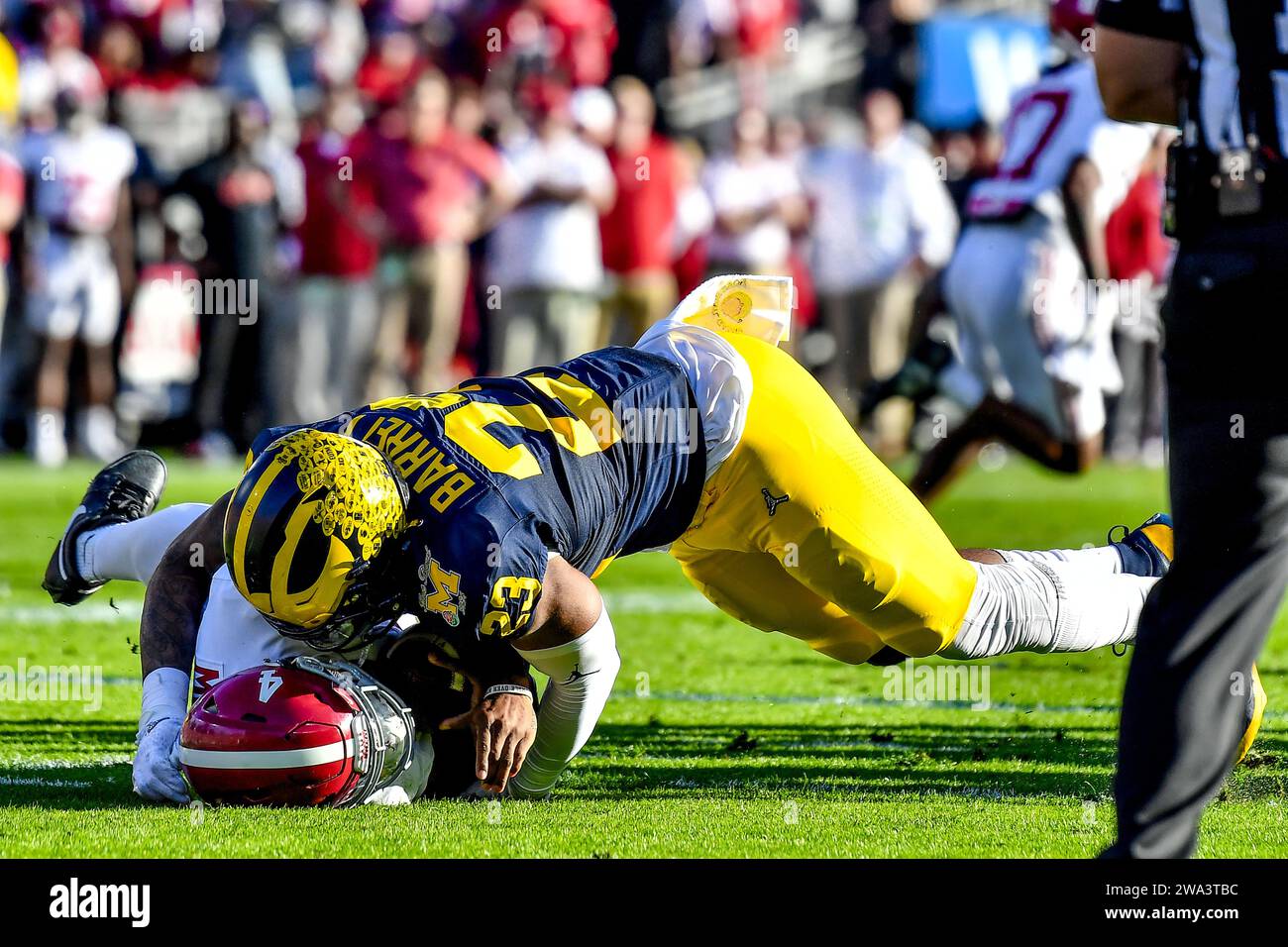 Pasadena, CA. 1st Jan, 2024. Alabama Crimson Tide Quarterback Jalen ...