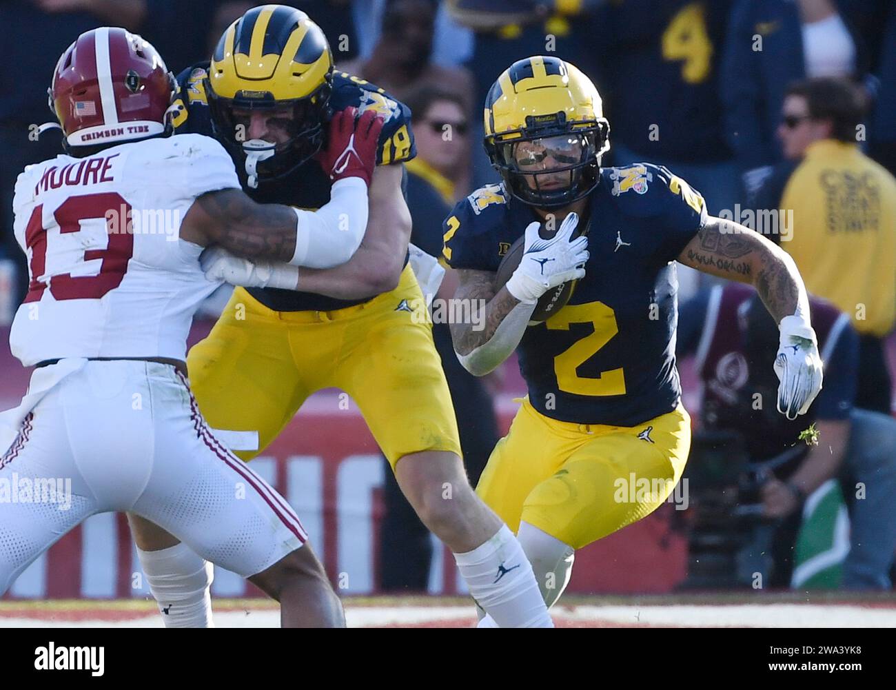 Pasadena, United States. 01st Jan, 2024. Michigan Wolverines running back Blake Corum rushes against the Alabama Crimson Tide in the second quarter in the 2024 Rose Bowl NCAA football game at the Rose Bowl in Pasadena, California on Monday, January 1, 2024. Photo by Jon SooHoo/UPI Credit: UPI/Alamy Live News Stock Photo
