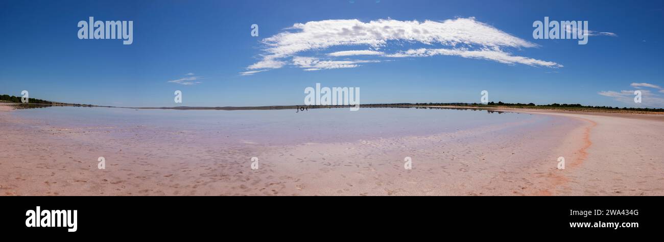 Panoramic views of Lake Bumbunga (Lochiel's Pink Lake) in the Clare Valley of South Australia Stock Photo