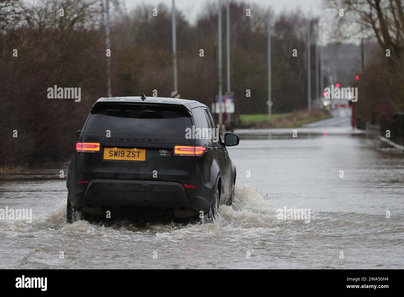 Allerton Bywater, Castleford, UK. 02nd Jan, 2024. A car makes it's way